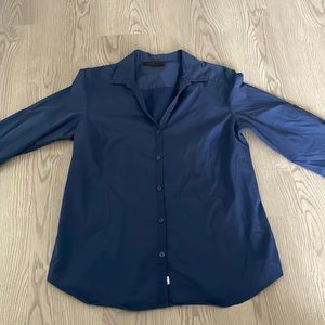 Fabio’s women’s office blouse